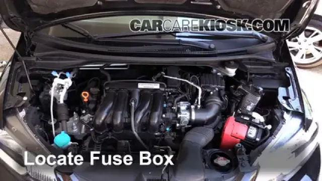 2015 Honda Fit EX 1.5L 4 Cyl. Fuse (Engine) Replace